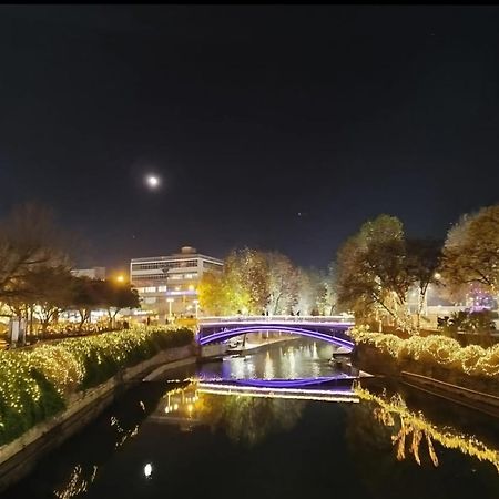Elegante Apartamento Centrale Trikala  Bagian luar foto