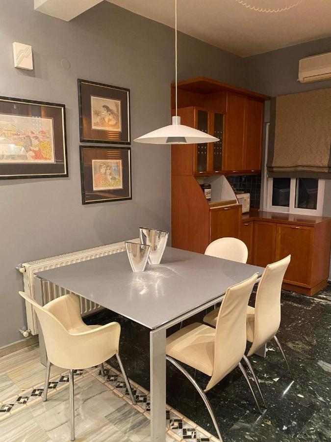 Elegante Apartamento Centrale Trikala  Bagian luar foto