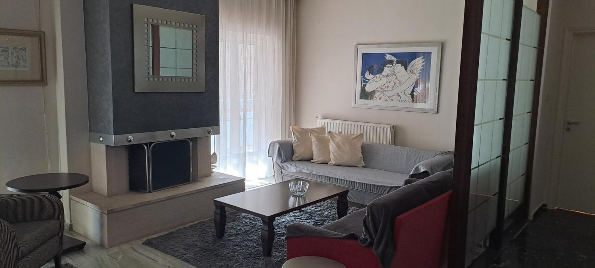 Elegante Apartamento Centrale Trikala  Bagian luar foto